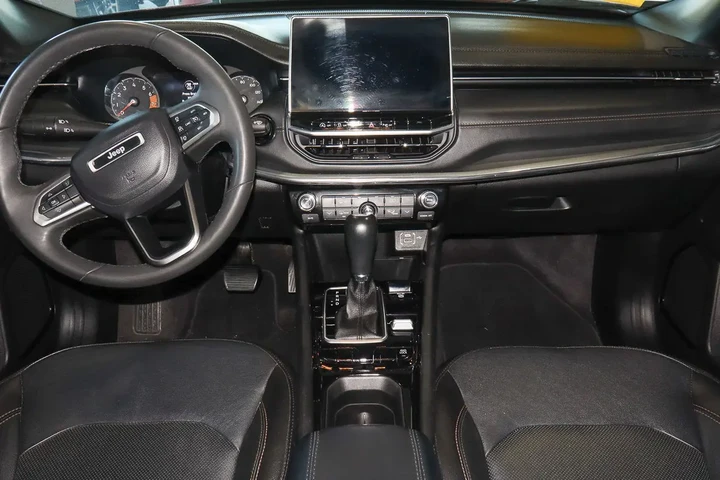 $19488 : 2023 Compass (RED) Edition 4x4 image 10