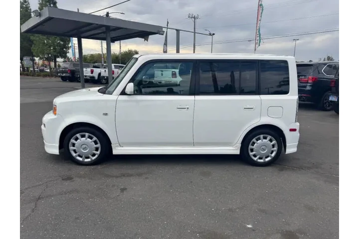 $10998 : 2006 xB image 10