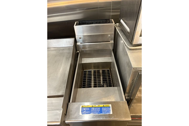 Commercial & Residential Clean image 3