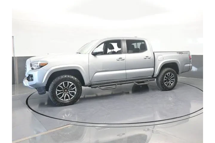 $31991 : Toyota Tacoma 2023 4x2 TRD O image 2