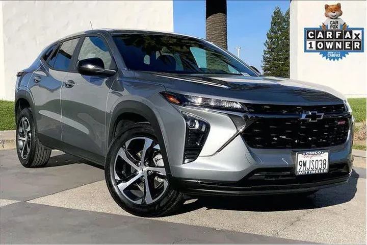 $23985 : Chevrolet Trax 2024 RS 4dr C image 2