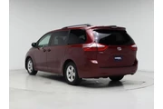 $21998 : Toyota Sienna 2017 LE 7-Pass thumbnail