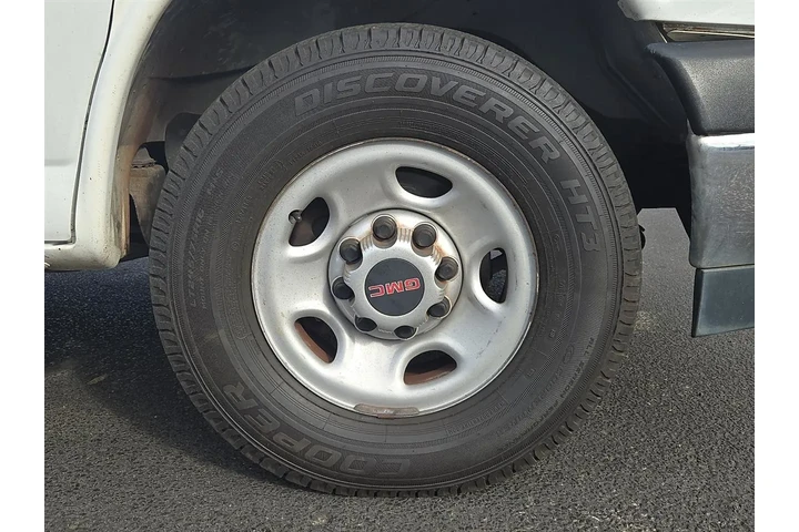 $23900 : 2020 GMC Savana G2500 Cargo image 8