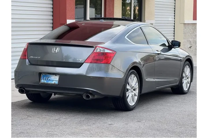 $3500 : 2008 Honda Accord Coupe V6 image 9