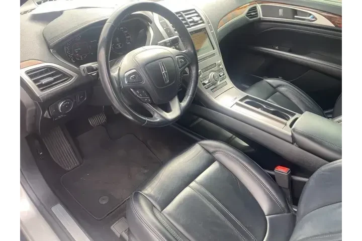 $18490 : Lincoln MKZ 2019 Reserve I 4 image 9