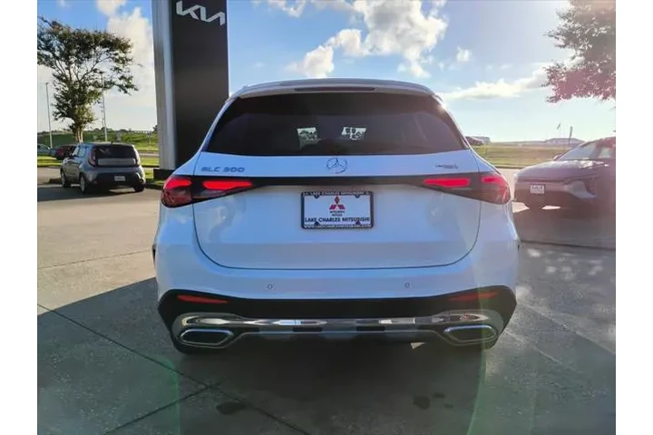 $36888 : Mercedes-Benz GLC 2023 GLC 3 image 4