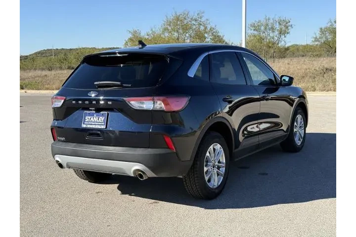 $19750 : Ford Escape 2021 AWD SE 4dr image 6