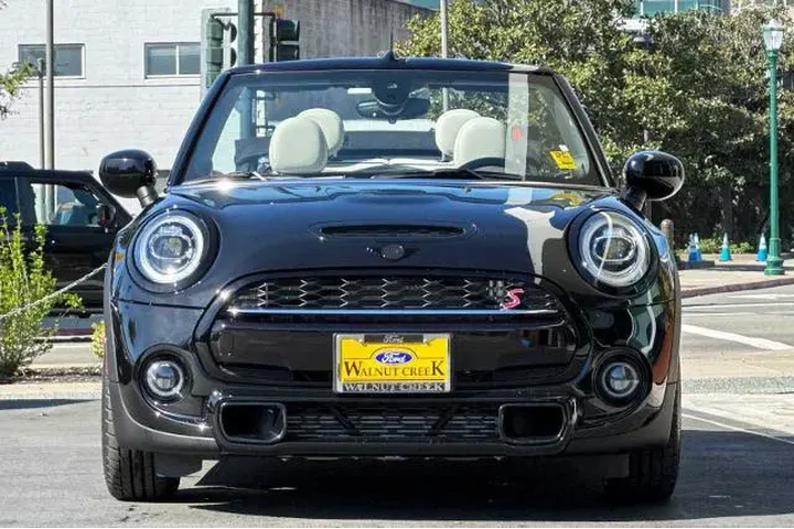 $27999 : MINI Convertible 2020 Cooper image 6
