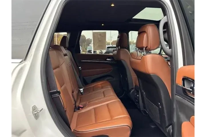 $29943 : Jeep Grand Cherokee 2021 4x4 image 10