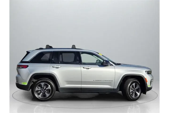 $28991 : Jeep Grand Cherokee 2022 4x4 image 9
