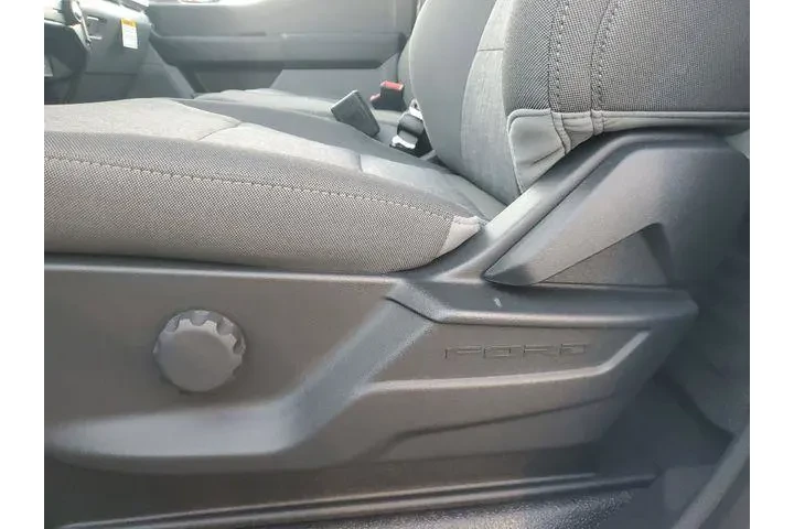 $38991 : Ford F-350 Super Duty 2024 4 image 9