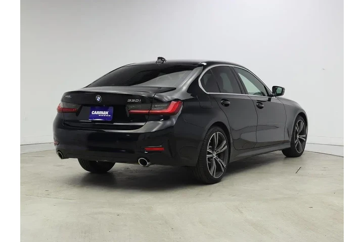 $25998 : BMW 3 Series 2021 330i 4dr S image 8