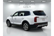 $28588 : Kia Telluride 2022 EX 4dr SU thumbnail