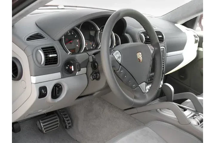 $6200 : Porsche Cayenne 2008 AWD 4dr image 4