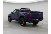 $37998 : Toyota Tacoma 2024 4x4 TRD S thumbnail