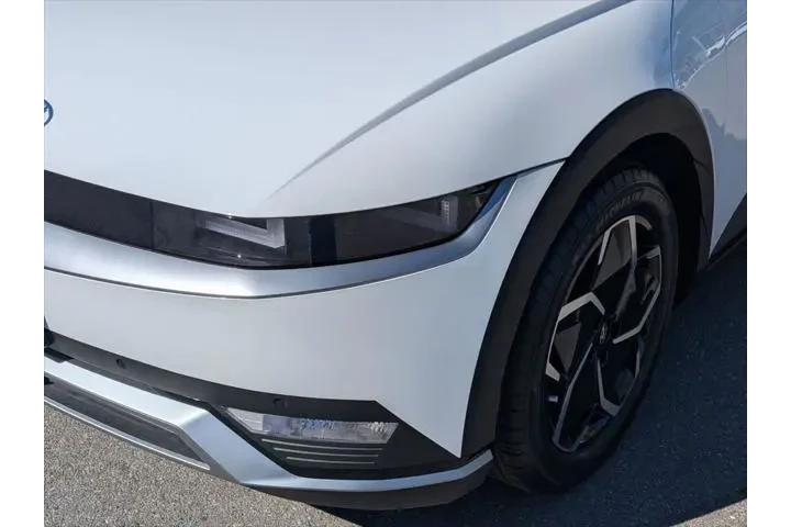 $23912 : Hyundai IONIQ 5 2024 SEL 4dr image 10