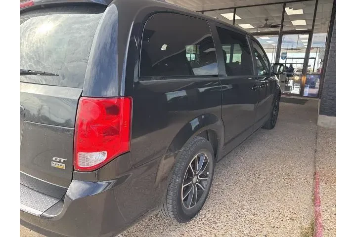 $8533 : Dodge Grand Caravan 2018 GT image 5