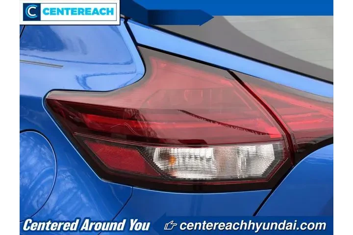 $16988 : Nissan Kicks 2023 SR 4dr Cro image 9