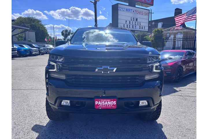 2022 Silverado 1500 LTD RST image 2