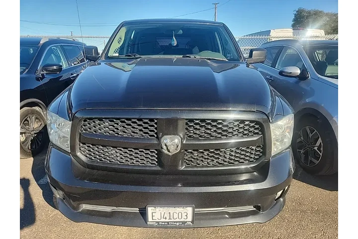$20991 : Ram 1500 2018 4x2 Express 4d image 2