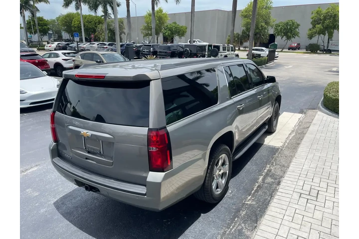 $26500 : Chevrolet Suburban LT image 7