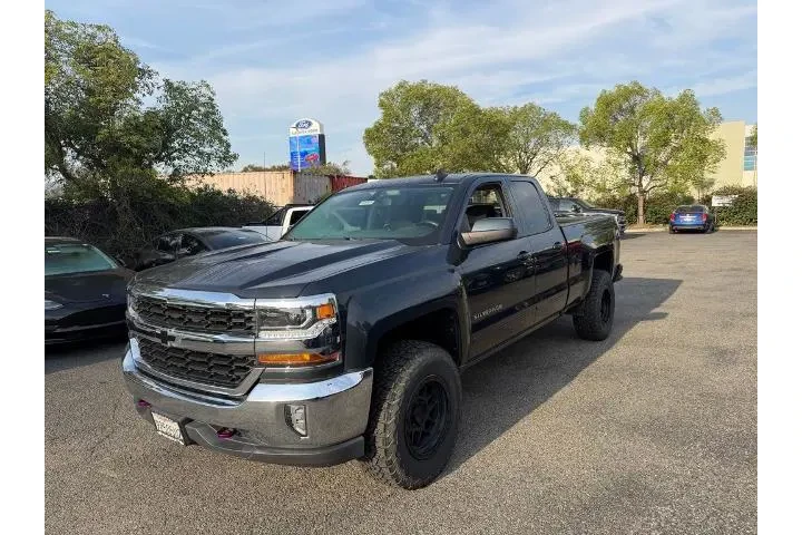 $26000 : Chevrolet Silverado 1500 LD image 1