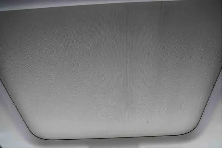 $21073 : Land Rover Discovery 2019 AW image 6