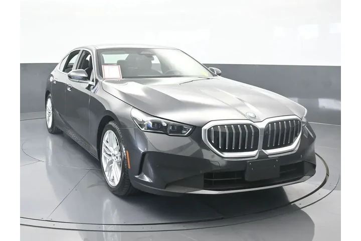 $37599 : BMW 5 Series 2024 AWD 530i x image 9