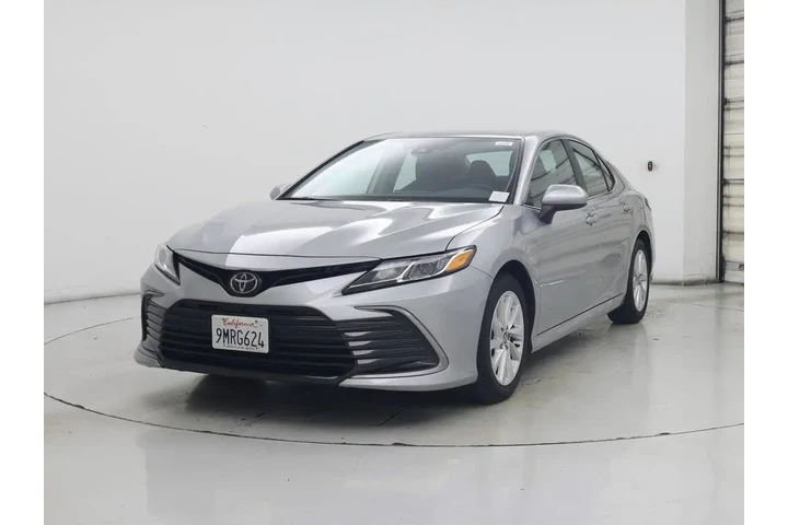 $24998 : Toyota Camry 2024 LE 4dr Sed image 4