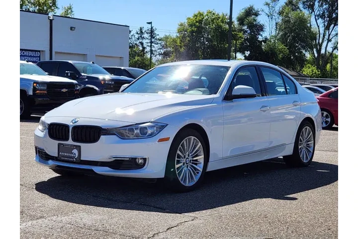 $12975 : 2014 BMW 3 Series 328i xDrive image 8