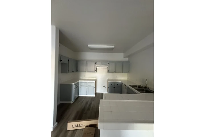 J&B Handyman. image 1