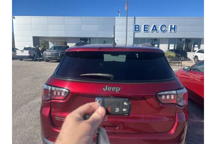 $15270 : Jeep Compass 2021 80th Anniv image 5