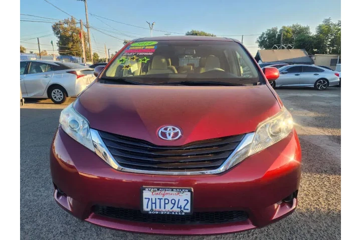 $15599 : 2014 Sienna LE 7-Passenger Au image 3