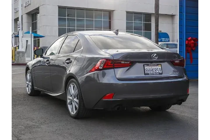$13492 : Lexus IS 200t 2016 4dr Sedan image 6