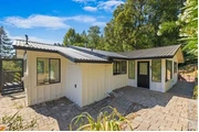$900 : 3 bedroom and 2 bathrooms thumbnail