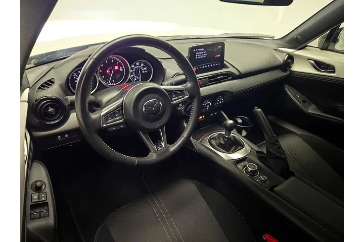 $28998 : Mazda MX-5 Miata 2023 Club 2 image 9