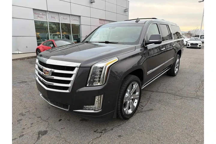 $29910 : 2018 Escalade ESV Premium Lux image 10