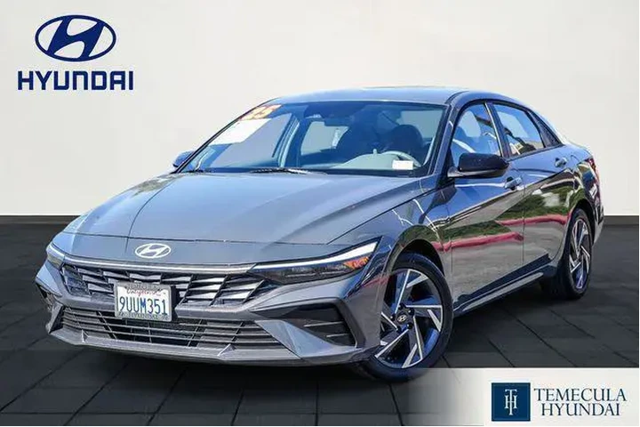 $21000 : Hyundai ELANTRA 2025 SEL Spo image 1