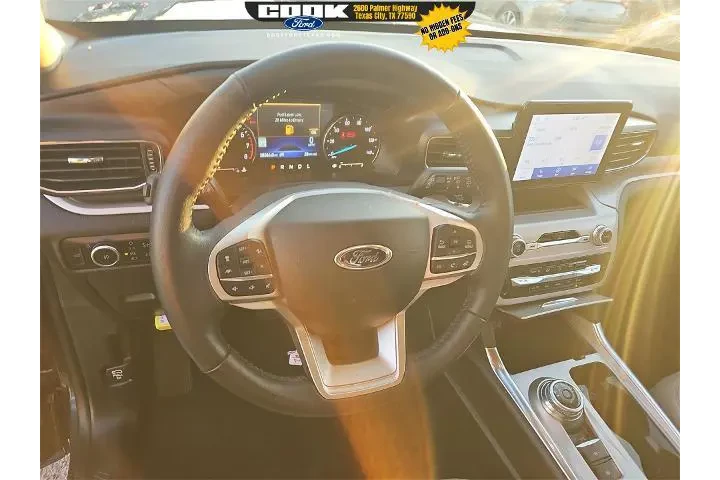 $27983 : Ford Explorer 2023 XLT 4dr S image 6