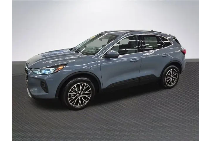 $29883 : Ford Escape Plug-In Hybrid 2 image 2