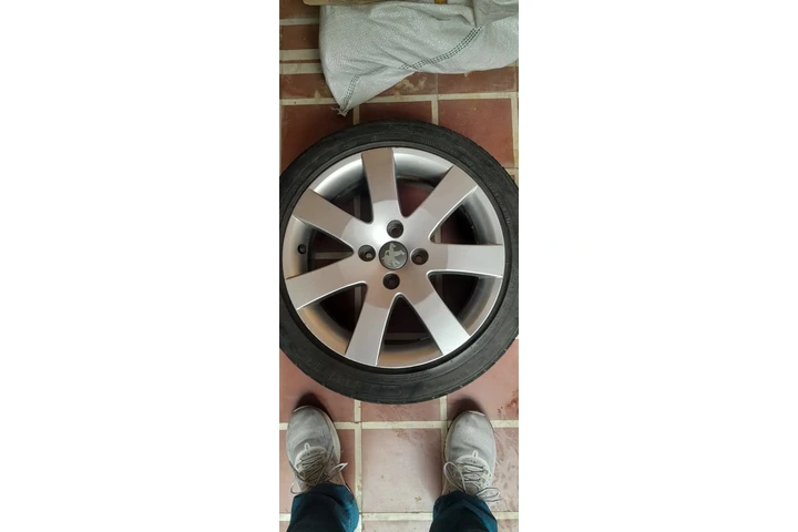 $650000 : VENDO LLANTAS 16 image 2