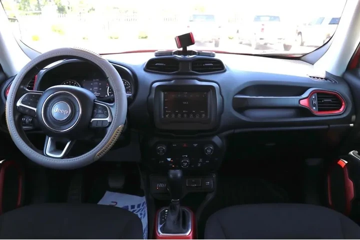2018 Renegade image 2