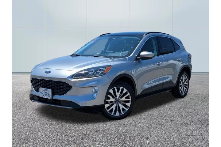 $27875 : Ford Escape 2022 AWD Titaniu image 1