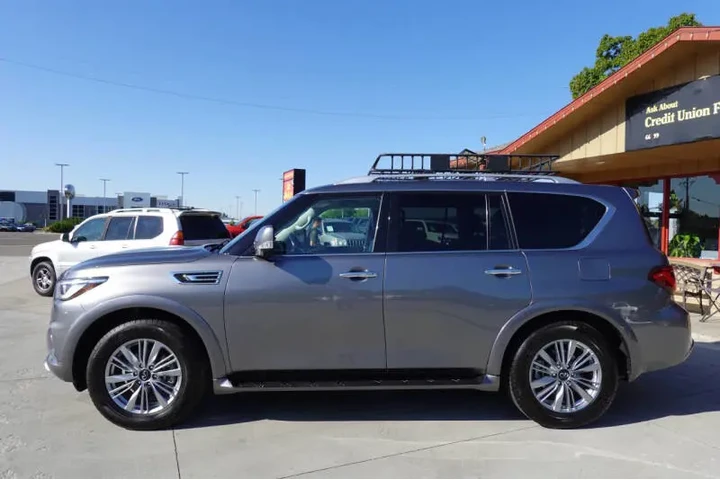 $28978 : 2021 QX80 Luxe image 8