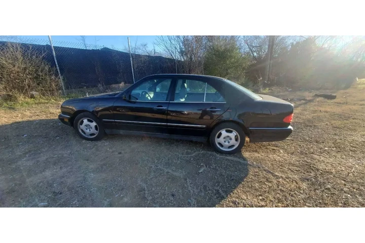 $3500 : 1997 MERCEDES-BENZ E-CLASS199 image 4