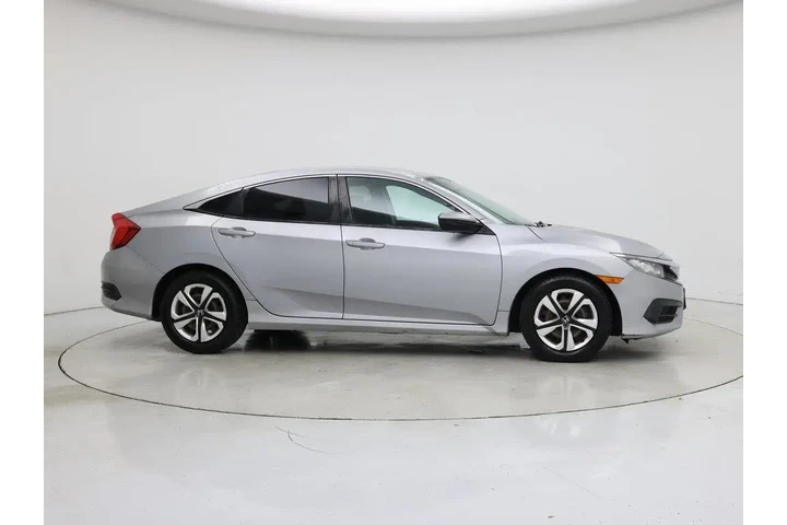 $14998 : Honda Civic 2016 LX 4dr Seda image 7
