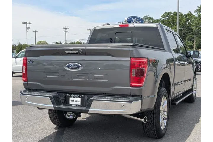$39992 : Ford F-150 2022 4x4 XL 4dr S image 3