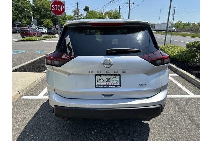 $21656 : Nissan Rogue 2025 AWD SV 4dr image 6