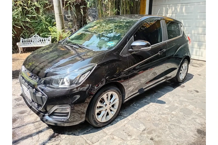 $180000 : SPARK PREMIER 2019 image 1