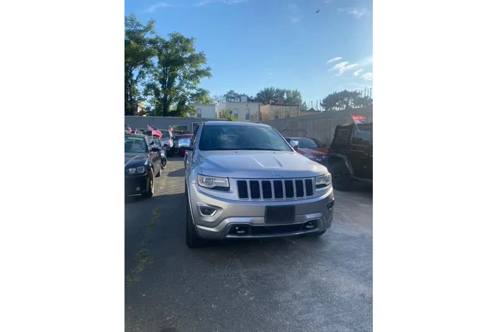 Used 2015 Grand Cherokee 4WD image 1